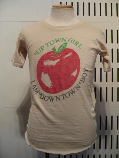 <インパクティスケリー>PRINT TEE -UP DO TOWN GIRL-